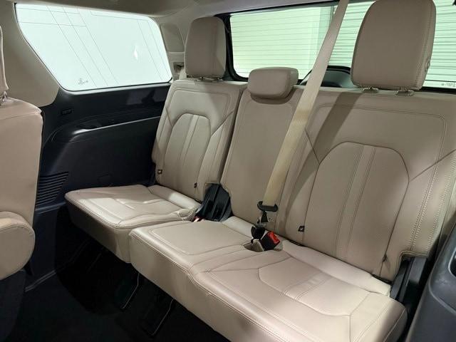 used 2024 Ford Expedition car, priced at $59,879