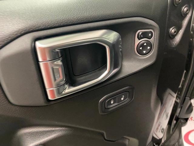 new 2025 Jeep Gladiator car, priced at $46,623