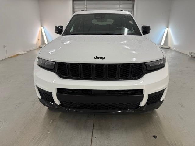 new 2025 Jeep Grand Cherokee L car, priced at $44,249