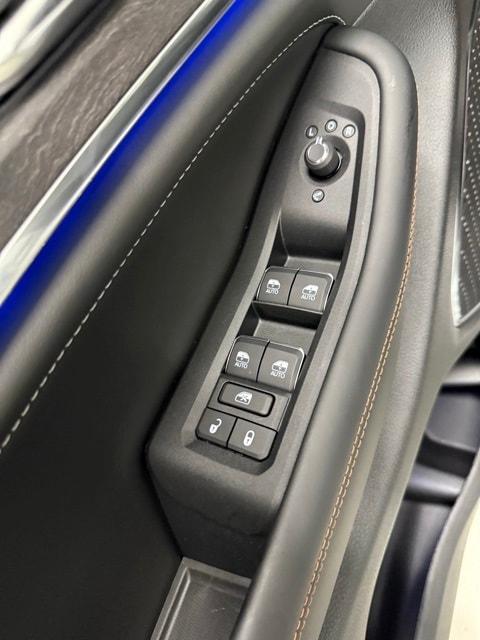 new 2025 Jeep Grand Cherokee car, priced at $59,739