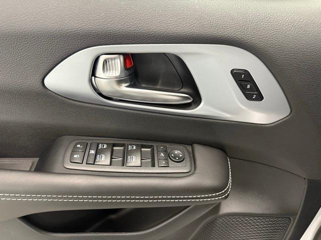 new 2026 Chrysler Pacifica car, priced at $51,107