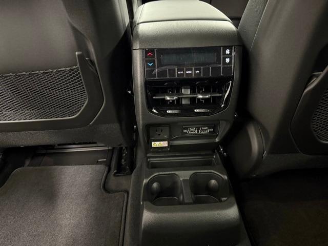 new 2025 Jeep Grand Cherokee L car, priced at $43,609