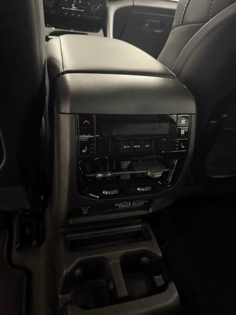 new 2025 Jeep Grand Cherokee L car, priced at $51,887