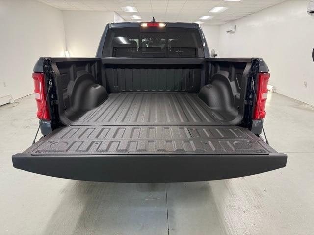 new 2025 Ram 1500 car, priced at $61,221