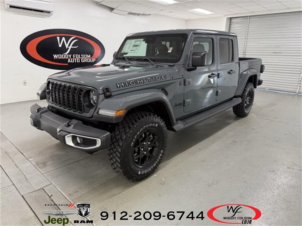 new 2025 Jeep Gladiator car, priced at $50,021