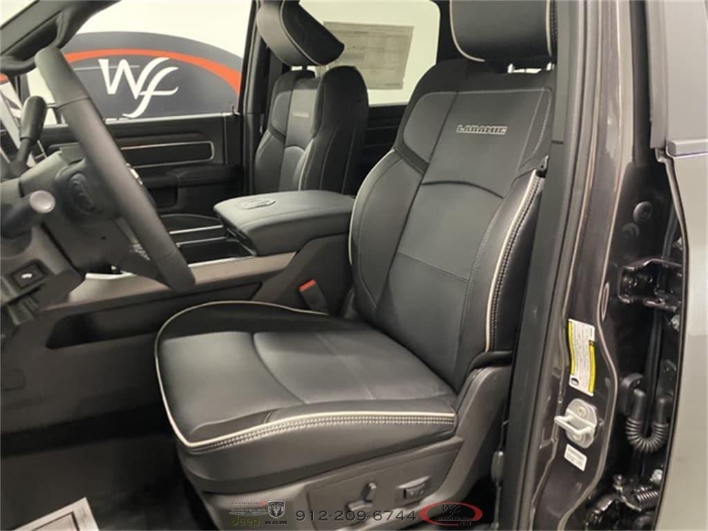 new 2025 Ram 2500 car, priced at $80,768