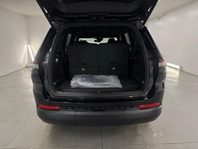 new 2025 Jeep Grand Cherokee L car, priced at $54,177