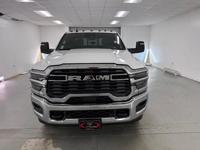 new 2025 Ram 3500 car, priced at $68,956