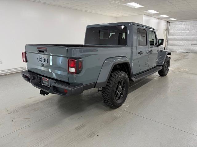 new 2025 Jeep Gladiator car, priced at $48,672