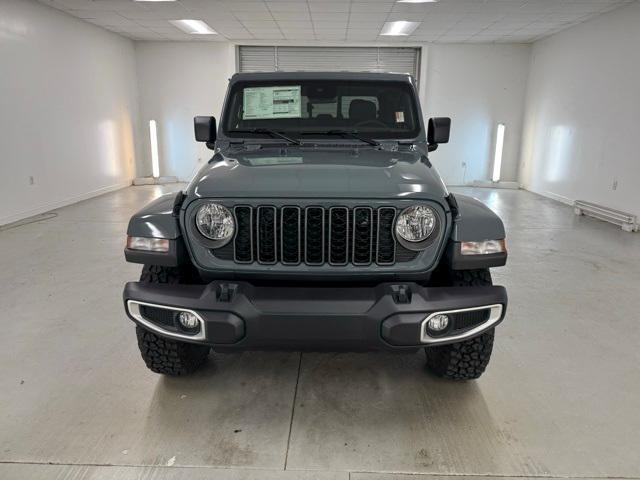 new 2025 Jeep Gladiator car, priced at $48,672
