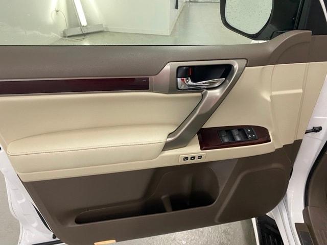used 2019 Lexus GX 460 car, priced at $36,968