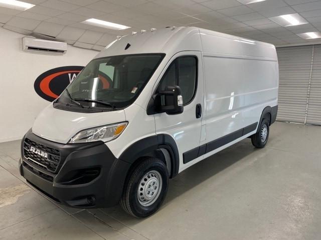 new 2025 Ram ProMaster 2500 car, priced at $49,095