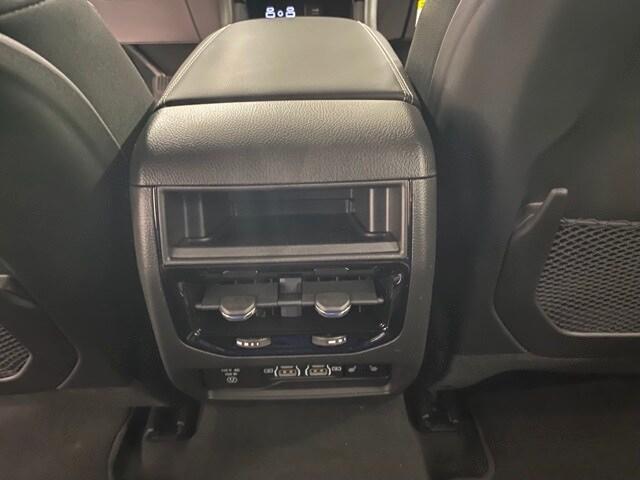 new 2025 Jeep Grand Cherokee car, priced at $49,525