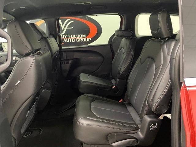 new 2025 Chrysler Pacifica car, priced at $43,527