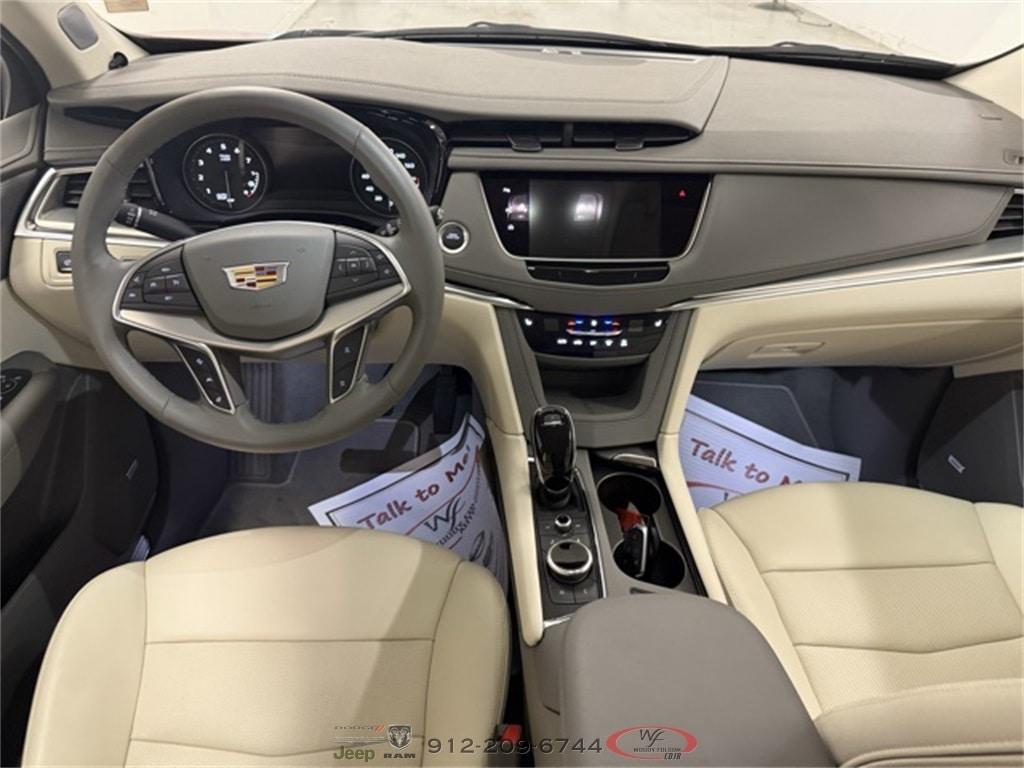used 2024 Cadillac XT5 car, priced at $45,545