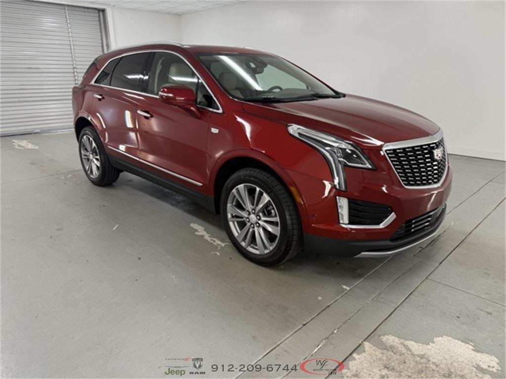 used 2024 Cadillac XT5 car, priced at $45,545