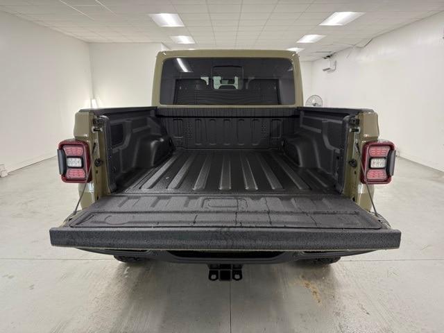 new 2025 Jeep Gladiator car, priced at $56,397