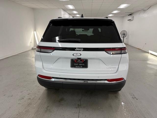 new 2025 Jeep Grand Cherokee car, priced at $38,531