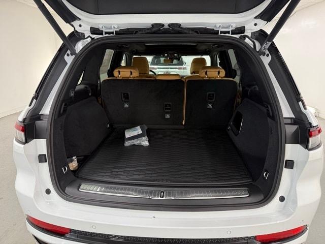 new 2025 Jeep Grand Cherokee car, priced at $66,583