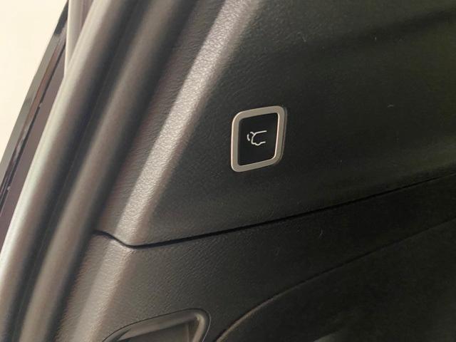 new 2025 Chrysler Pacifica car, priced at $43,032