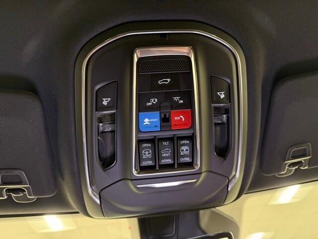 new 2025 Jeep Grand Cherokee L car, priced at $51,072