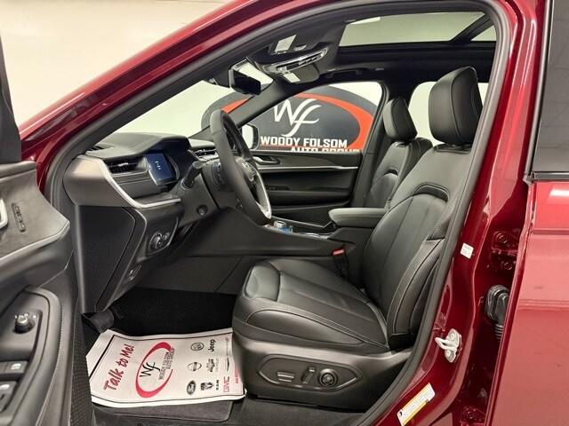 new 2025 Jeep Grand Cherokee L car, priced at $55,575