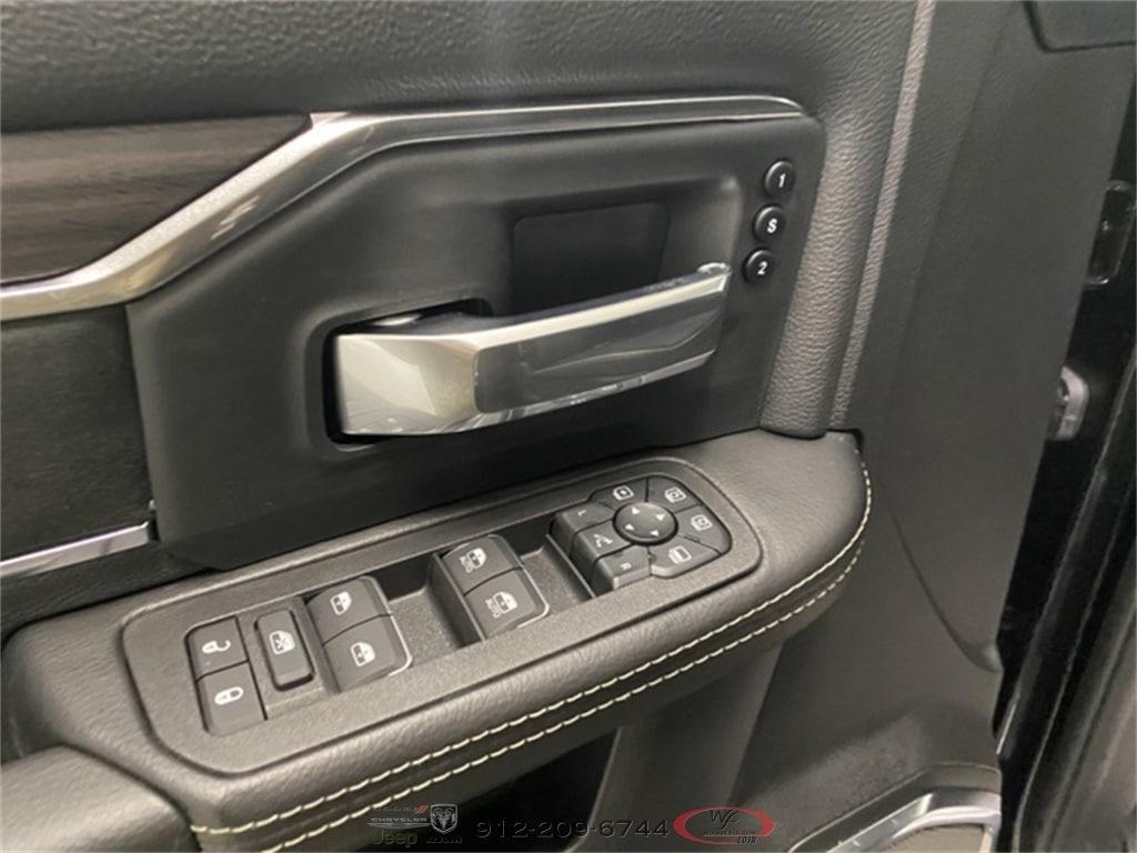 new 2025 Ram 2500 car, priced at $84,721