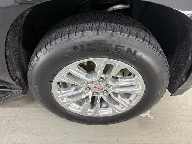 used 2021 GMC Yukon XL car, priced at $43,198