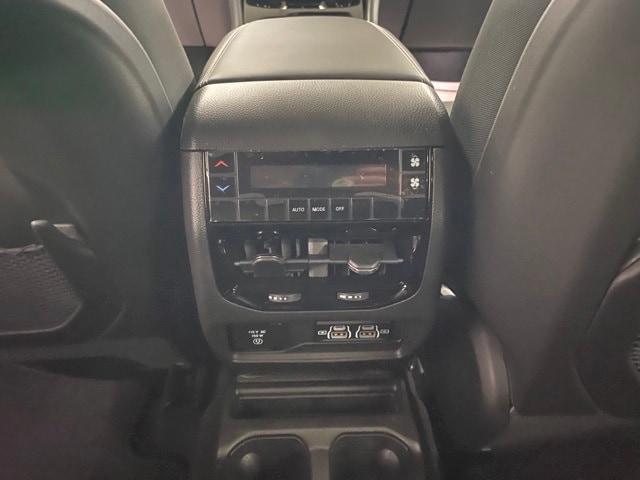 new 2025 Jeep Grand Cherokee L car, priced at $43,609