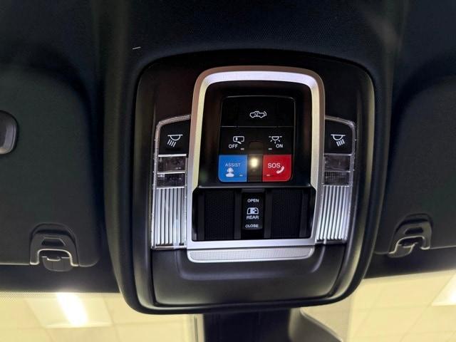 new 2025 Ram 1500 car, priced at $61,971