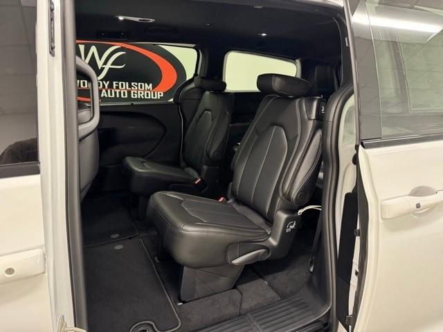 new 2026 Chrysler Pacifica car