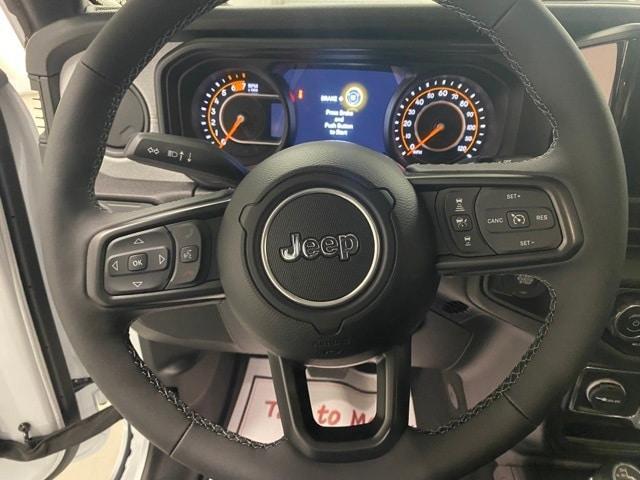 new 2025 Jeep Wrangler car, priced at $48,631