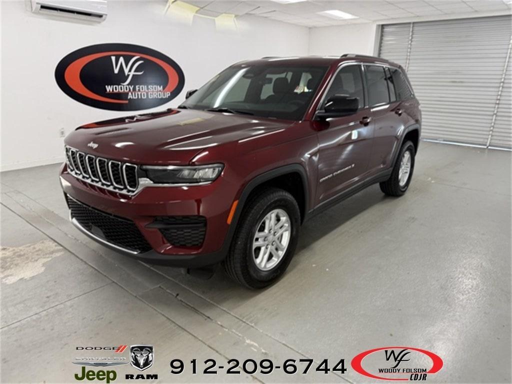 new 2025 Jeep Grand Cherokee car, priced at $36,195