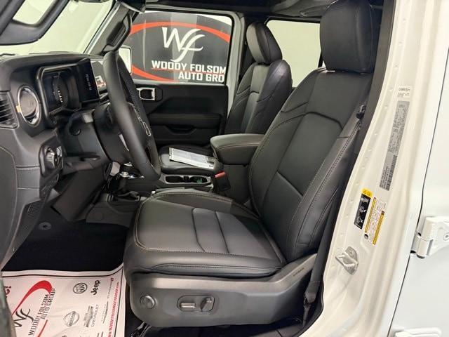 new 2025 Jeep Wrangler car, priced at $53,523