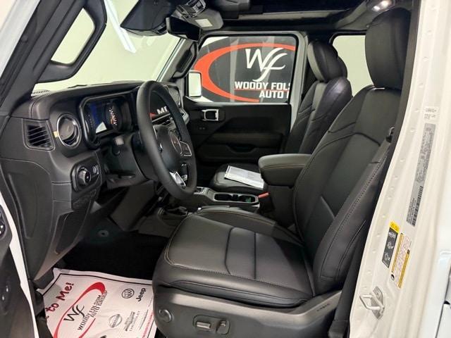 new 2025 Jeep Wrangler car, priced at $53,523