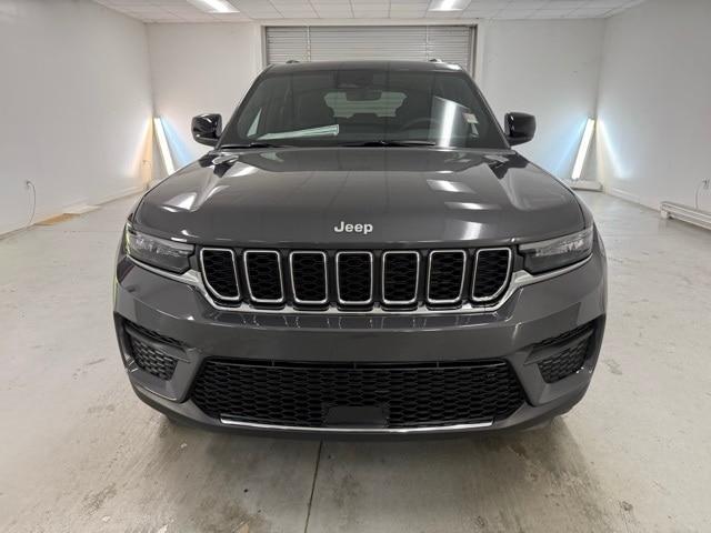 new 2025 Jeep Grand Cherokee car, priced at $41,923