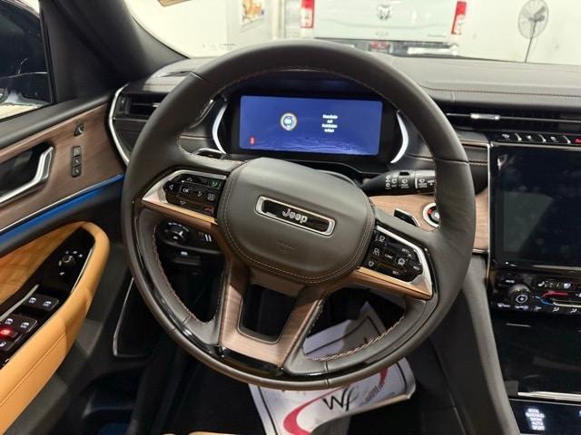 new 2025 Jeep Grand Cherokee car