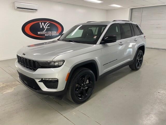 new 2025 Jeep Grand Cherokee car, priced at $49,525