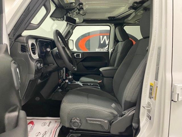 new 2025 Jeep Gladiator car, priced at $49,632