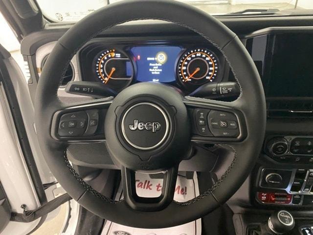 new 2025 Jeep Gladiator car, priced at $49,632