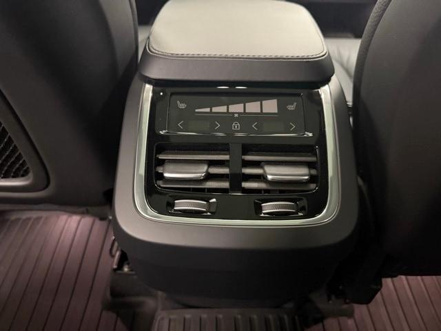 used 2024 Volvo XC90 car, priced at $45,269