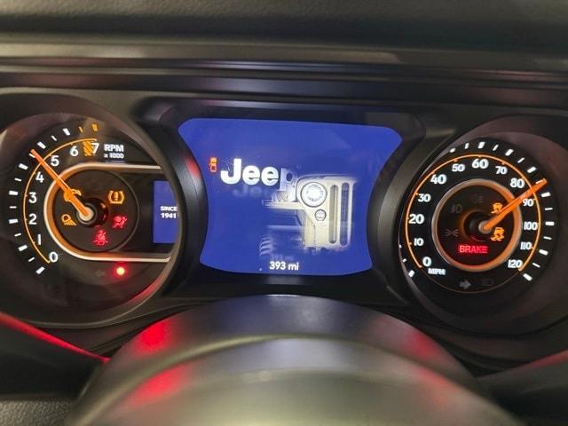 used 2024 Jeep Gladiator car, priced at $39,798