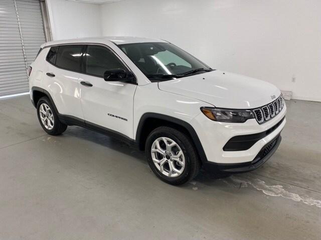 new 2025 Jeep Compass car, priced at $27,495