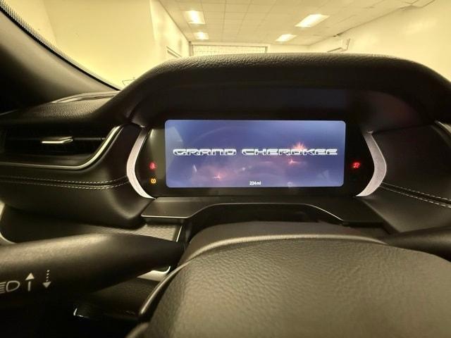new 2025 Jeep Grand Cherokee car