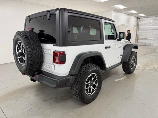 new 2025 Jeep Wrangler car, priced at $53,557