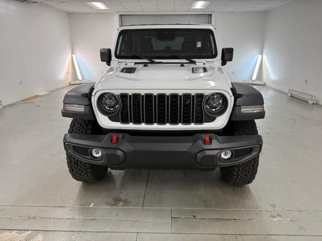 new 2025 Jeep Wrangler car, priced at $53,557