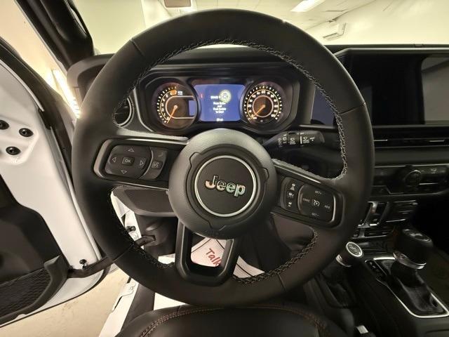 new 2025 Jeep Wrangler car, priced at $53,557