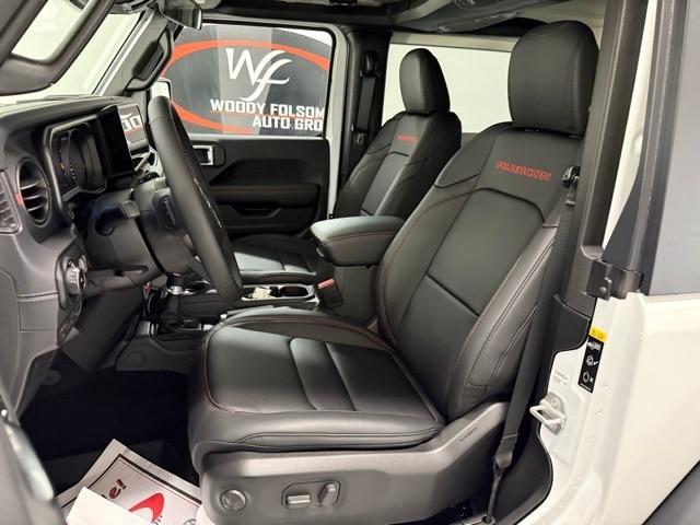 new 2025 Jeep Wrangler car, priced at $53,557