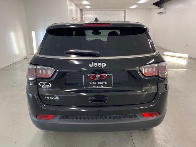 new 2025 Jeep Compass car, priced at $28,090