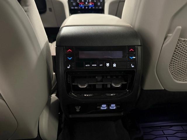 used 2021 Jeep Grand Cherokee L car, priced at $33,171